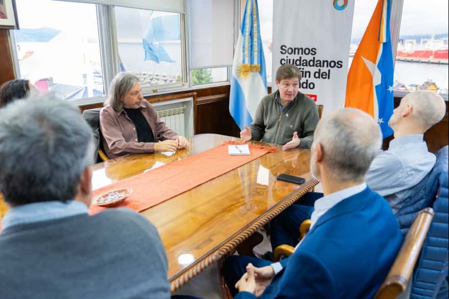 La Federación de Docentes Universitarios respaldó el reclamo a favor de la industria fueguina