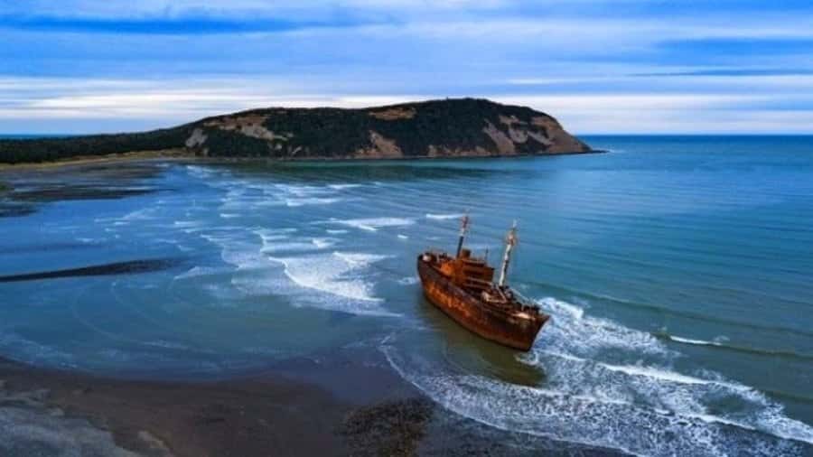 Vecinos solicitan que sean reubicadas las anclas del barco de Cabo San Pablo