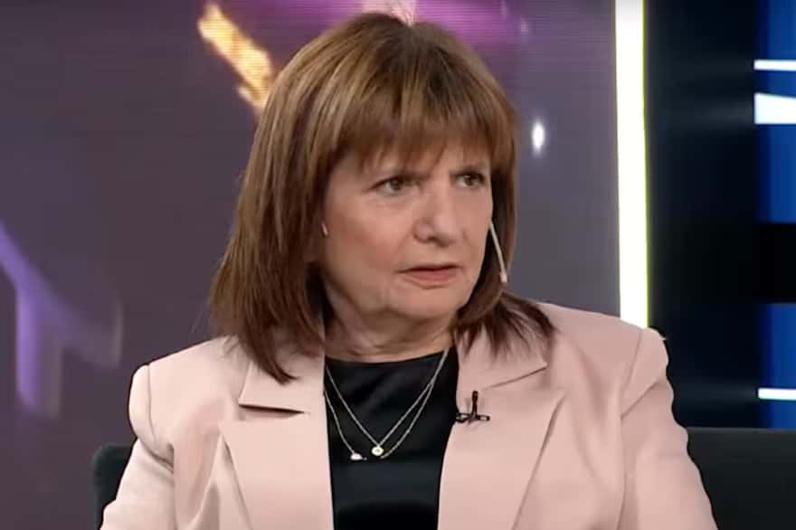 Bullrich pidió disculpas por dichos sobre el Estrecho de Magallanes