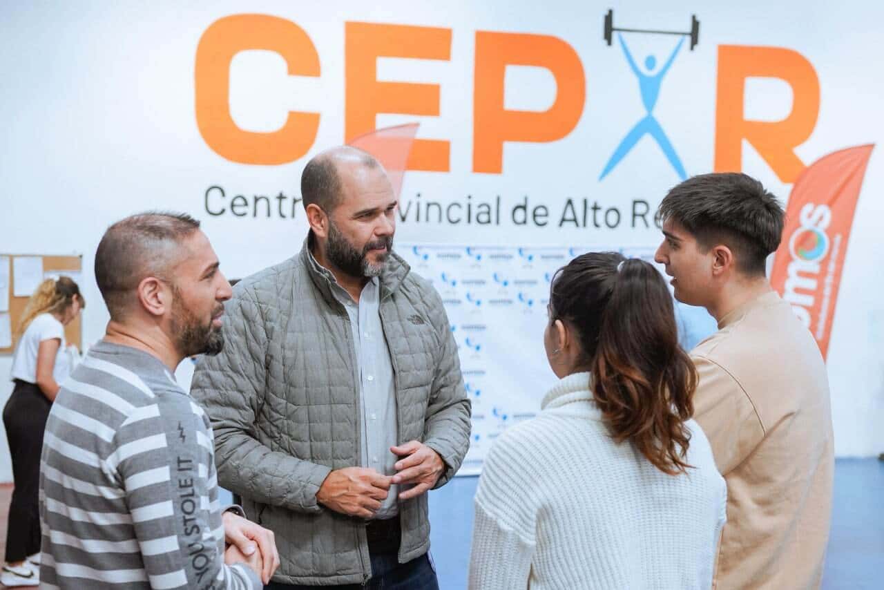 Agustín Tita: “Cerca de 300 jóvenes deportistas fueguinos van a poder estar presentes en los próximos Evita, gracias a un estado provincial cercano”