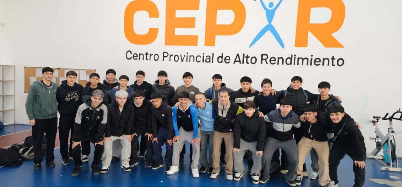 La Selección Fueguina de Fútbol afina detalles de cara a los Juegos Binacionales de la Araucanía