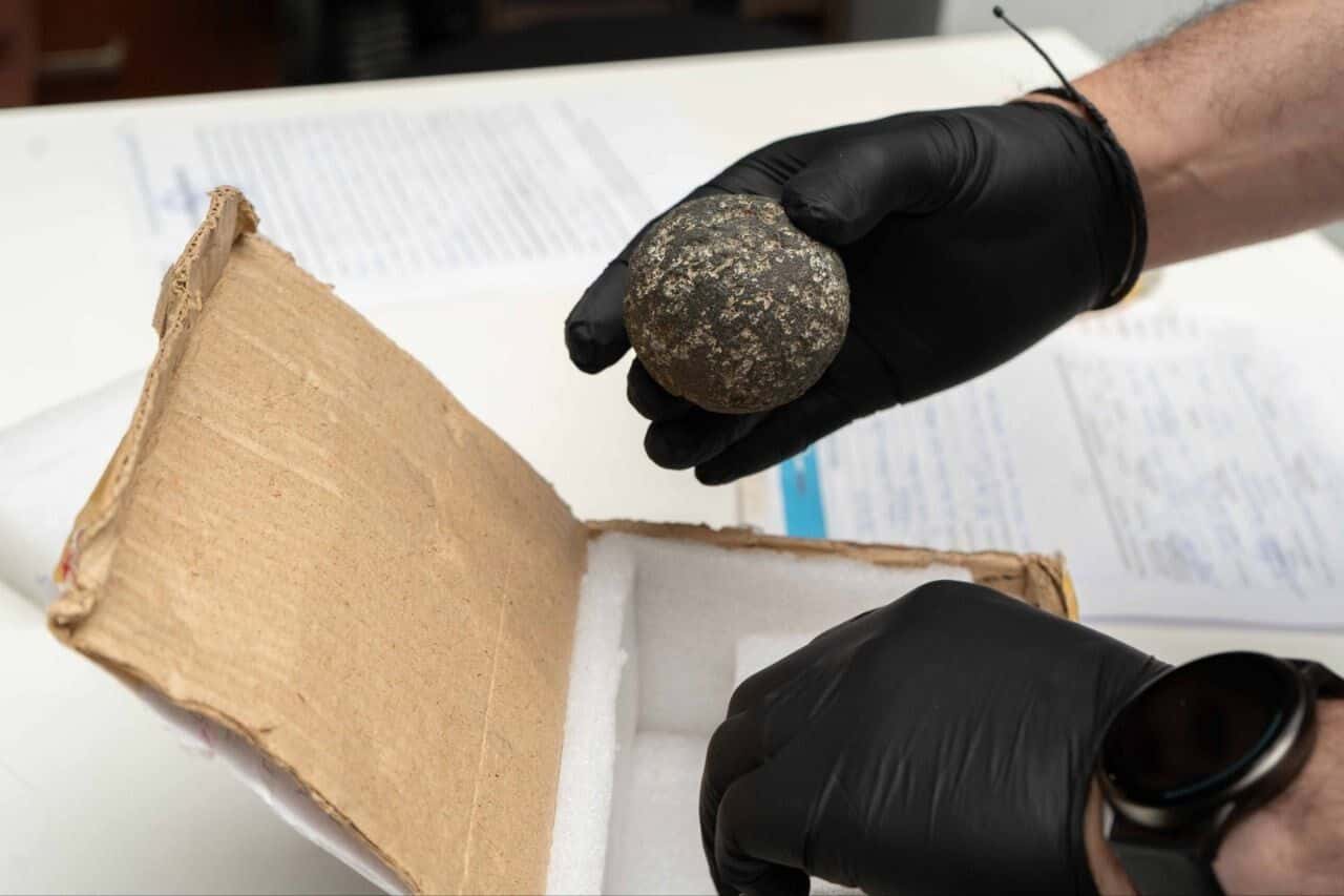 El Museo del Fin del Mundo recibió un objeto arqueológico recuperado por la Justicia Federal