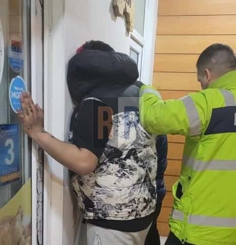 Otros dos detenidos esta madrugada robando alcohol en Chacra13