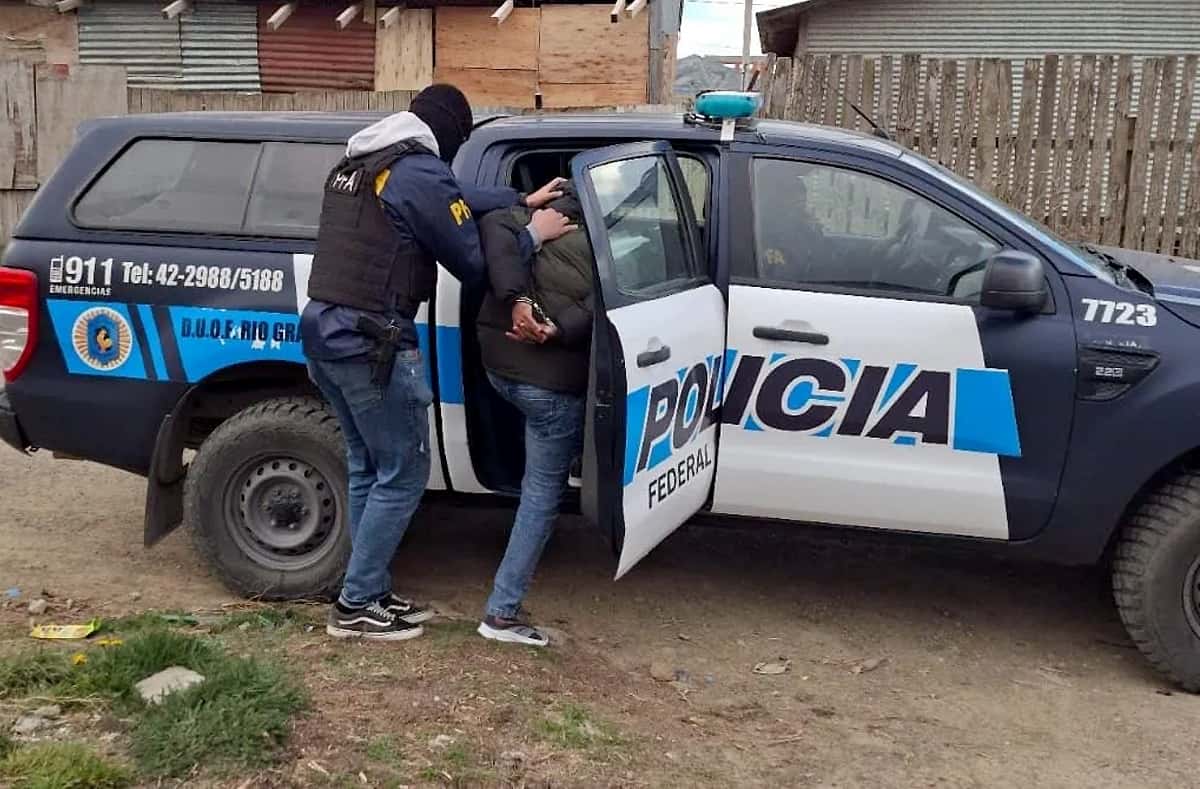 Desbaratan en Río Grande una banda internacional dedicada al tráfico de éxtasis
