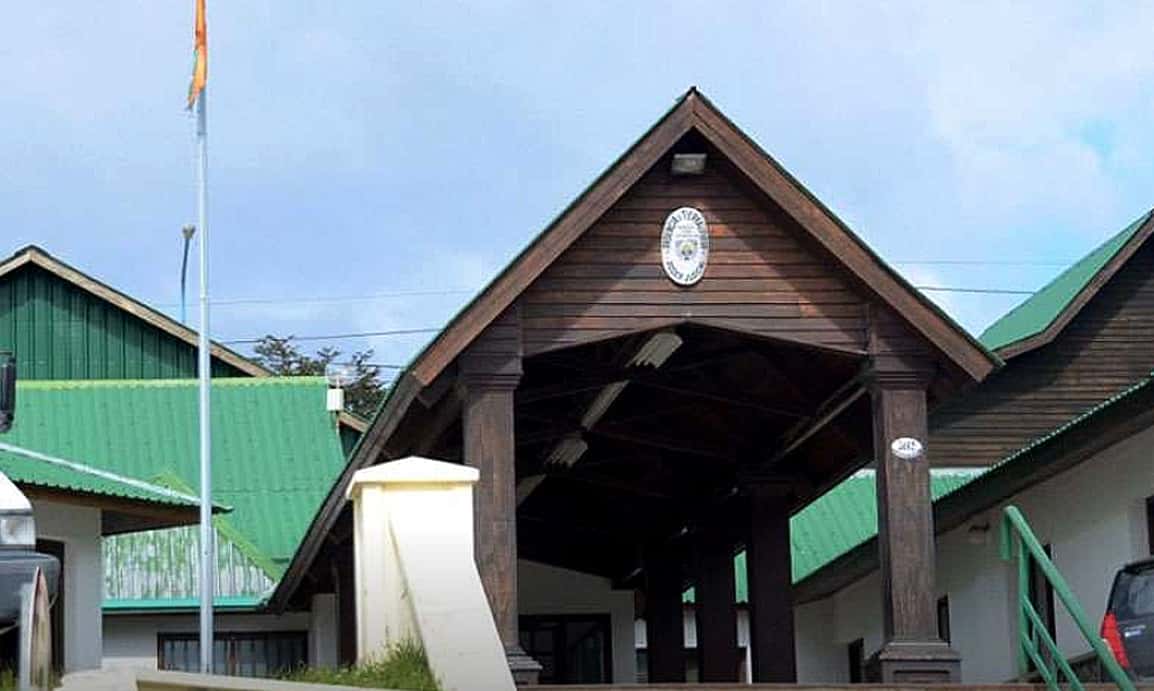 Ushuaia: Condenan a 5 años a un hombre por abusos sexuales y estafa