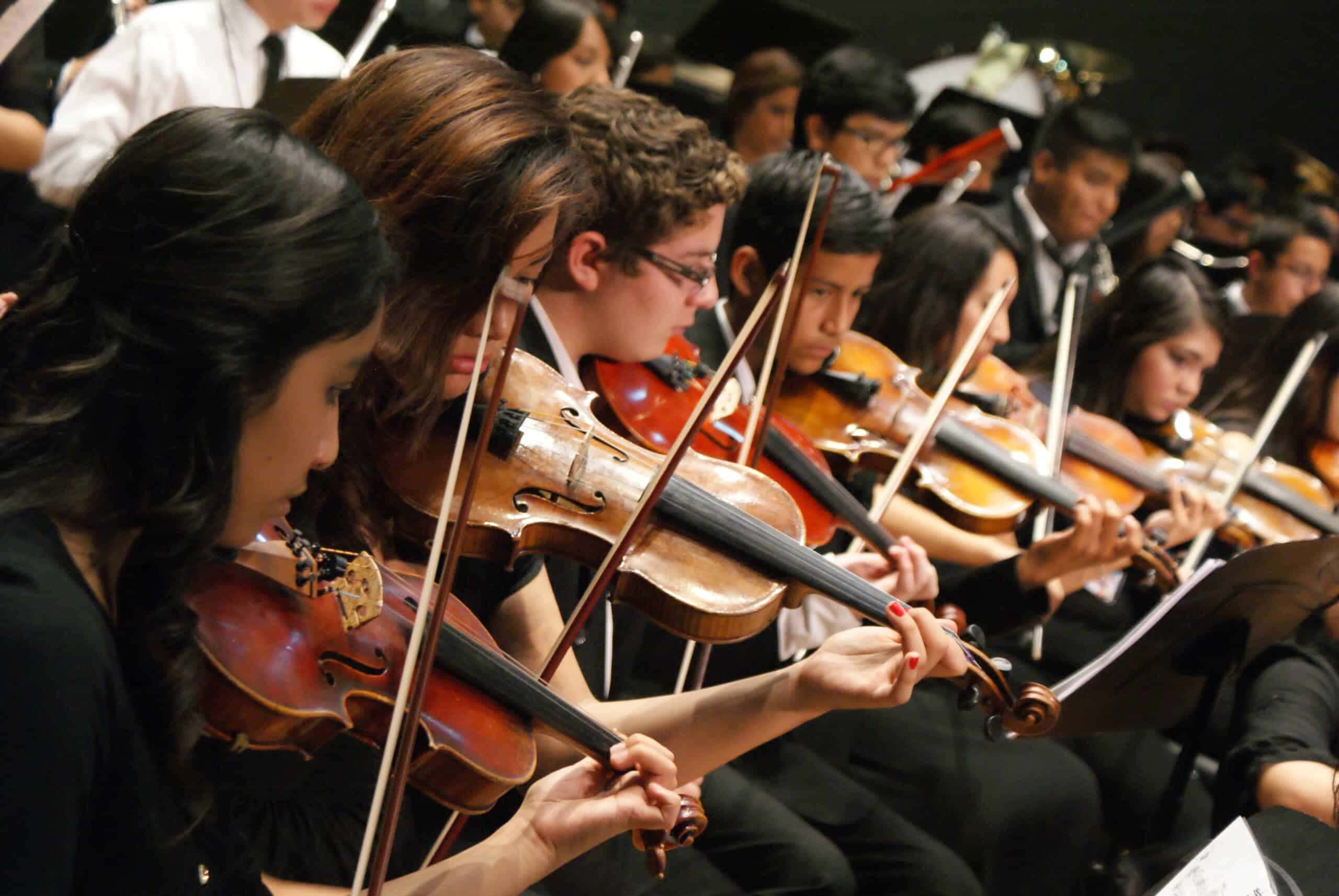 Música impulsa a niñez y juventud de México a alejarse de la violencia