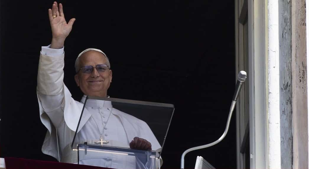 El Papa pidió “no olvidar la Historia para no caer de nuevo en los errores del pasado”
