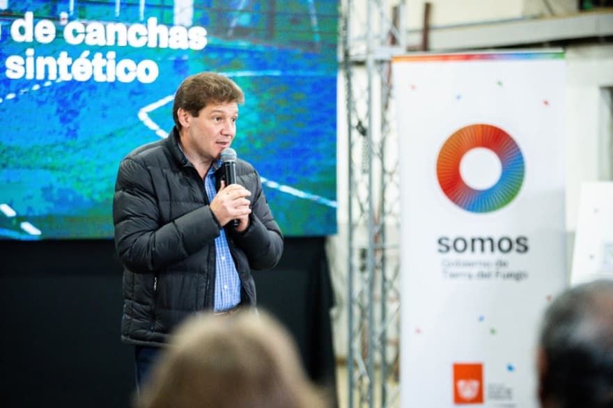 Gobierno propone suspender el cobro del impuesto inmobiliario hasta lograr un 'acuerdo político'