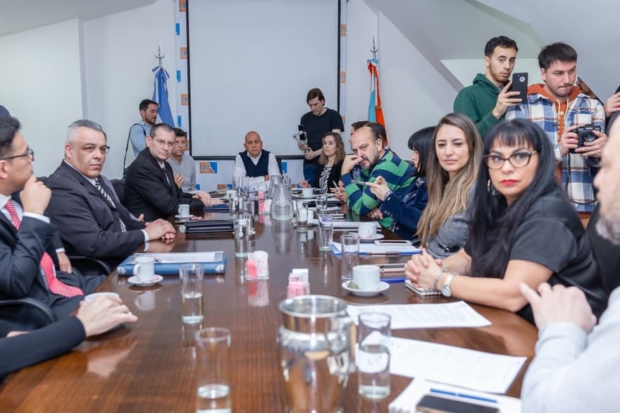 Presunto espionaje a Vuoto: "No podemos seguir haciendo papelones", reclamó Mónica Acosta