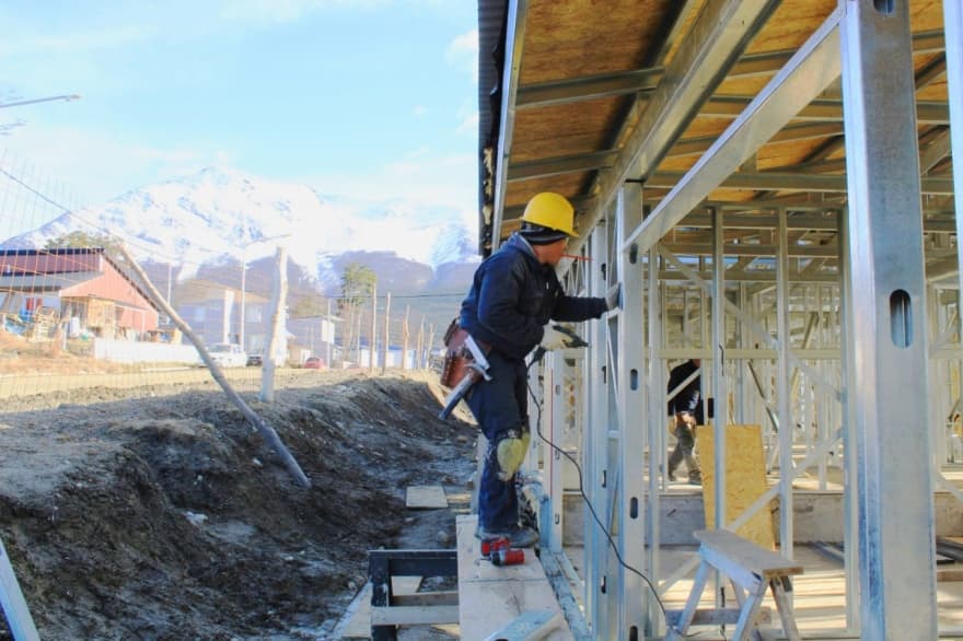 Avanza la construcción del primer Centro de Día y 32 viviendas para personas mayores en Ushuaia