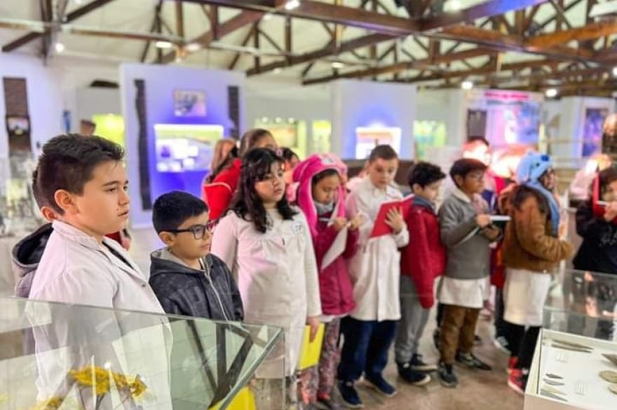 Invitan a escuelas a participar de las visitas guiadas del museo 'Virginia Choquintel' en Río Grande