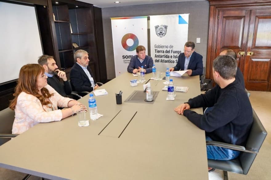 Melella firmó convenio para evaluar la factibilidad de proyectos de energía renovable