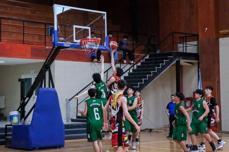 Más de 2 mil atletas en 40 disciplinas participan en los 'Juegos Deportivos Fueguinos'