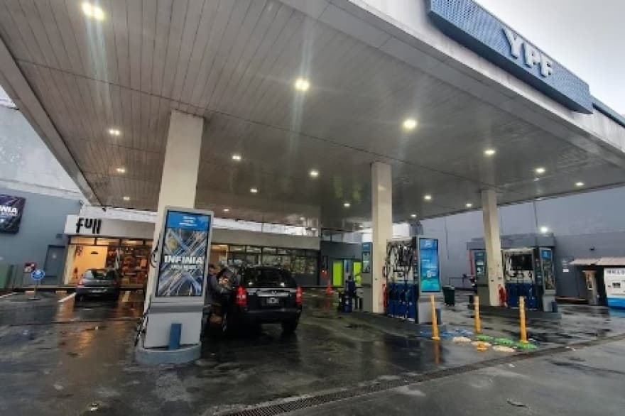 Rige el nuevo aumento de combustibles: cuánto cuesta el litro de nafta en Tierra del Fuego