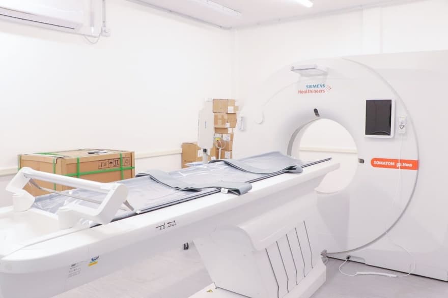 Estiman que en los primeros días de diciembre ya estará operativo el nuevo tomógrafo en Tolhuin