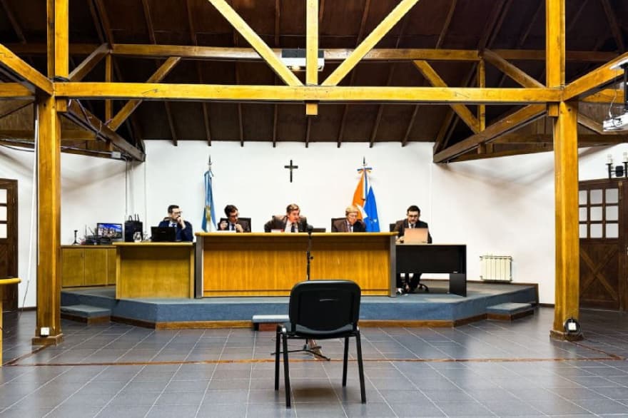 Condenan a un hombre a 20 años de prisión por abuso sexual y corrupción de menores