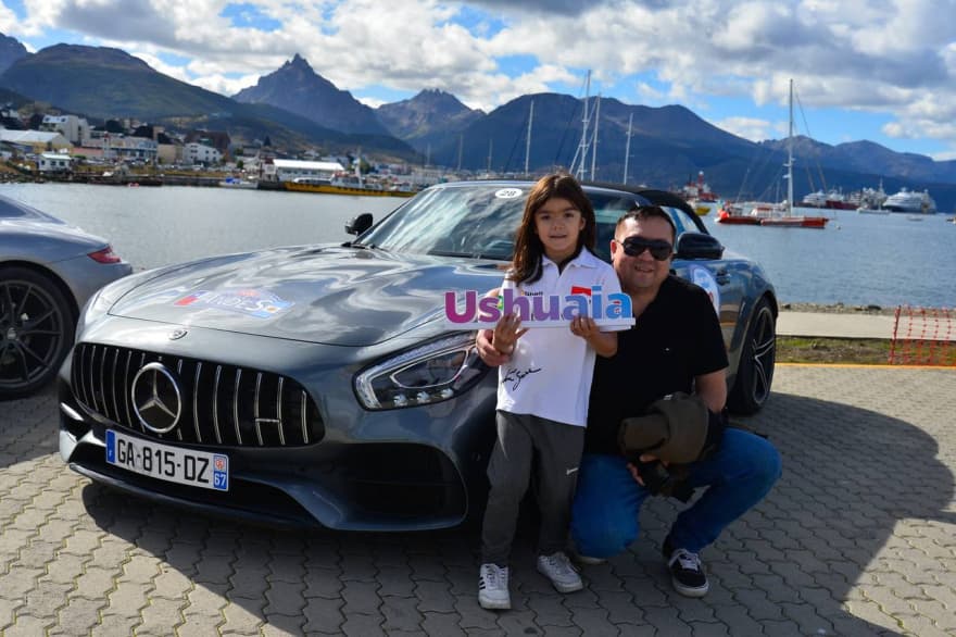 Ushuaia fue escenario de la llegada de 41 autos clásicos en una nueva edición de la “Route des Andes 2026”