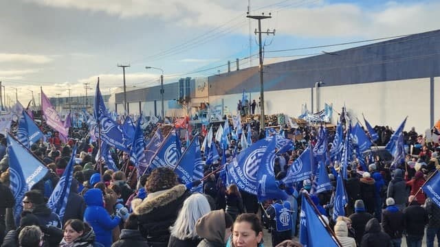 Postergaron la reunión entre Gobierno, gremios y empresarios
