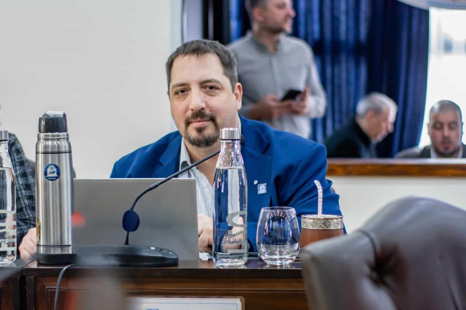 Pelolli: “Hoy hay dos opciones: La Libertad Avanza o Fuerza Patria”