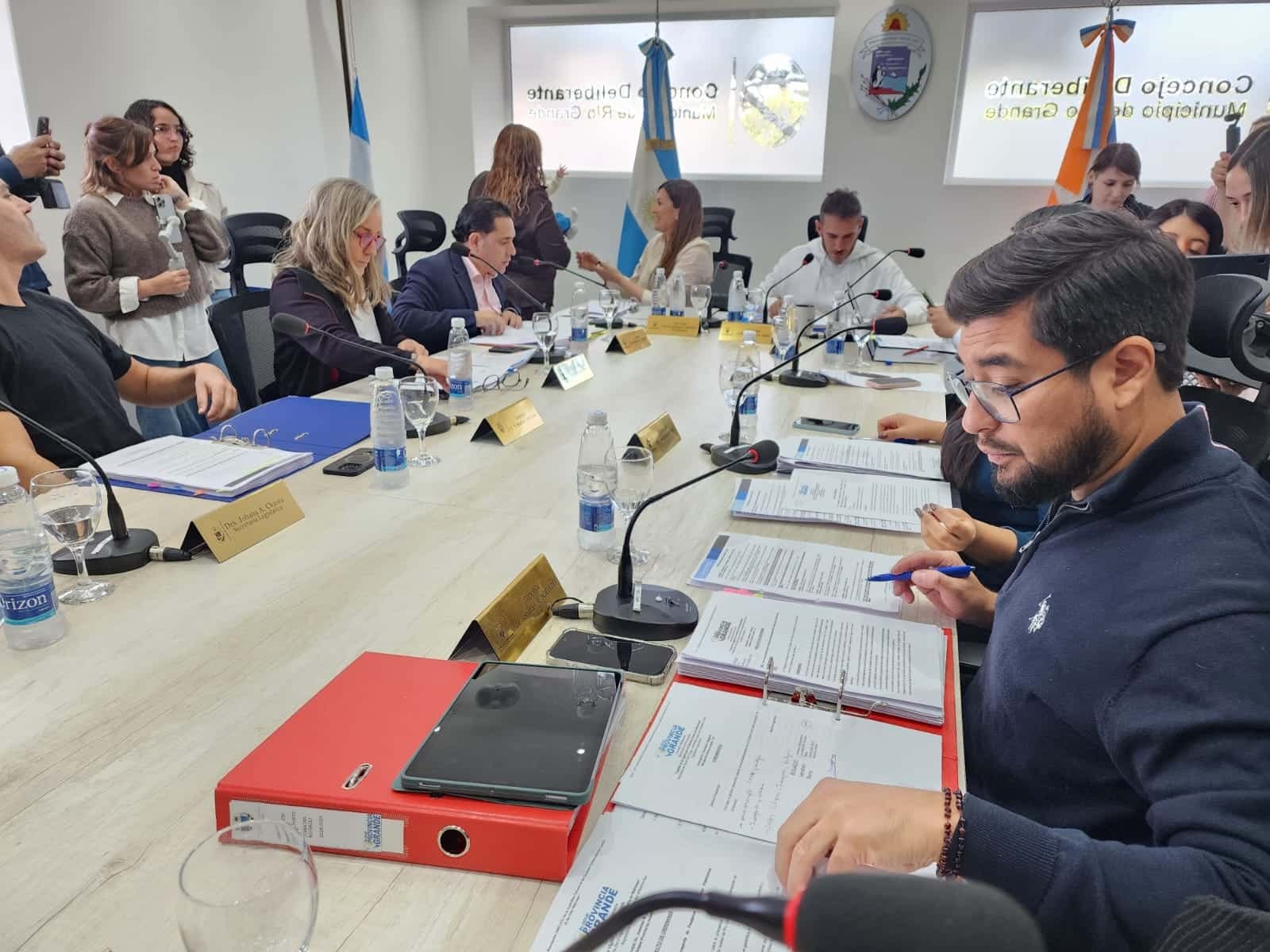 Mañana se aprobará la reglamentación para Uber y plataformas con un cupo para Río Grande