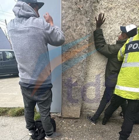 Dos detenidos y un  tercer sospechoso por robos en el centro de Río Grande