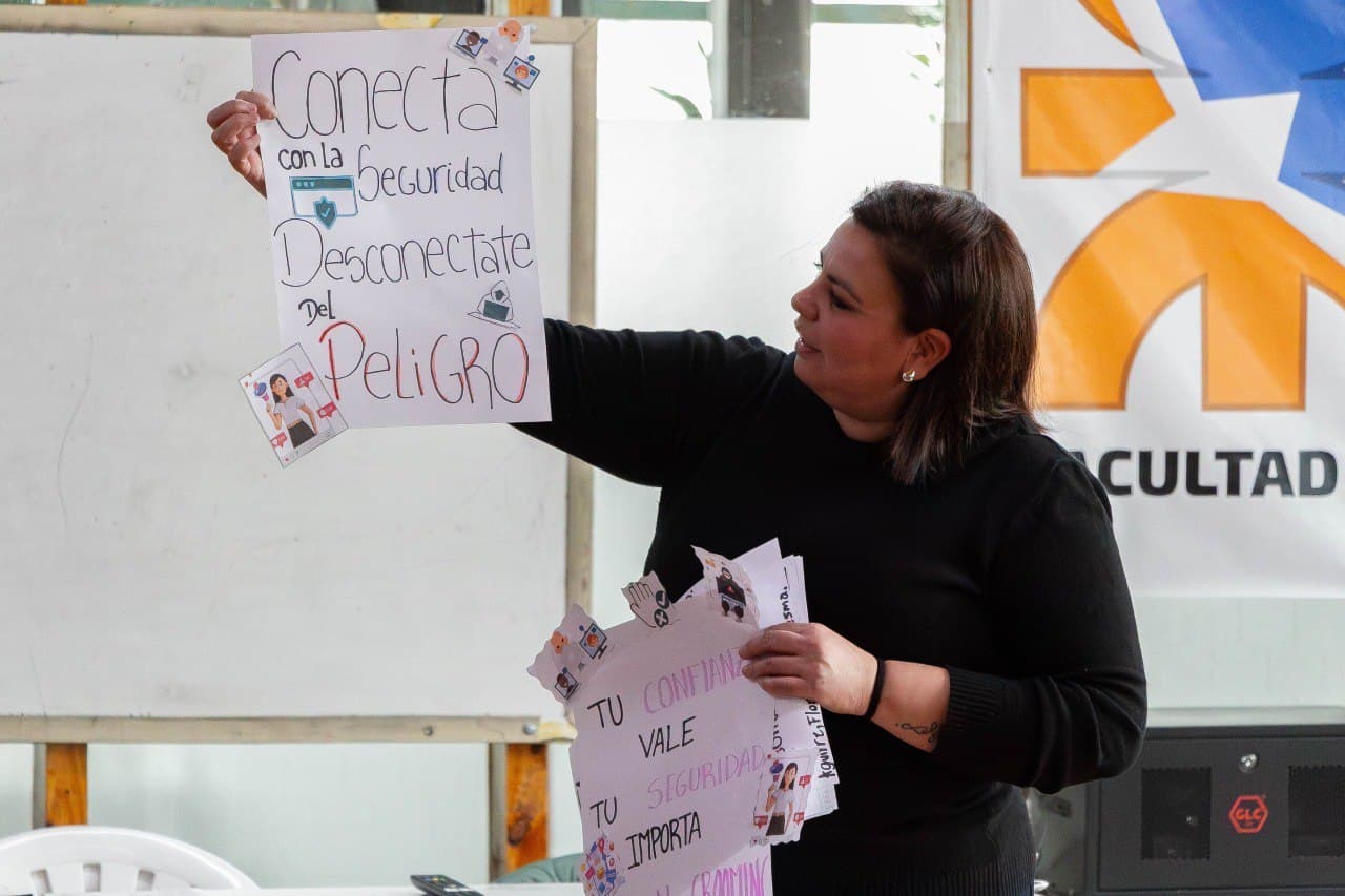 Prevención en el uso de redes sociales y el impacto en estudiantes