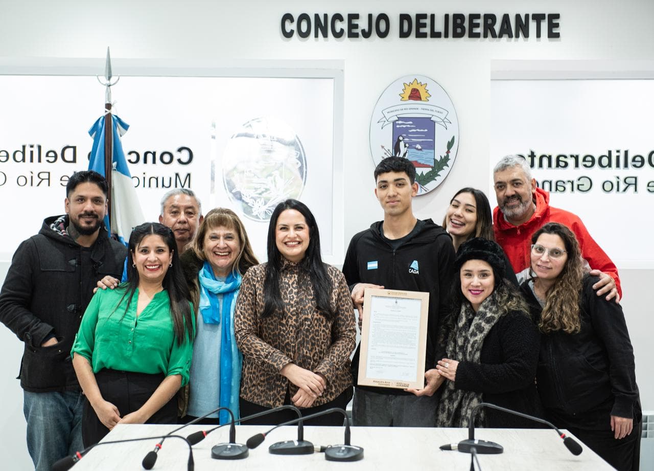 La Concejal Arce reconoció al atleta Riograndense Galo Godoy