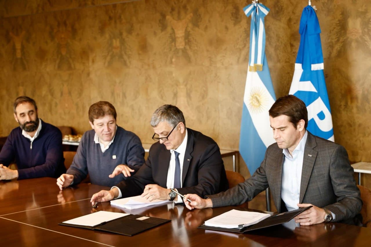 A través de Tierra Ignis, la Provincia se hará cargo de la producción ante el retiro de operaciones de YPF