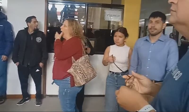 Trabajadores municipales de Ushuaia reclaman por “una recomposición salarial”