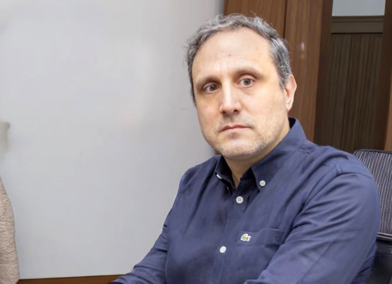 Barrozo defendió la política salarial de la Provincia y apuntó a municipios por “politizar la crisis”