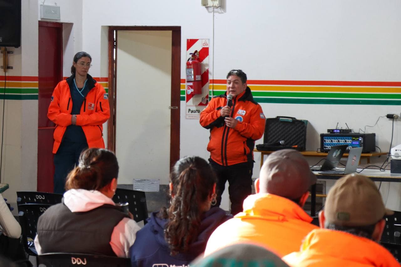 Agentes municipales de Tolhuin recibieron capacitación en primeros auxilios y RCP