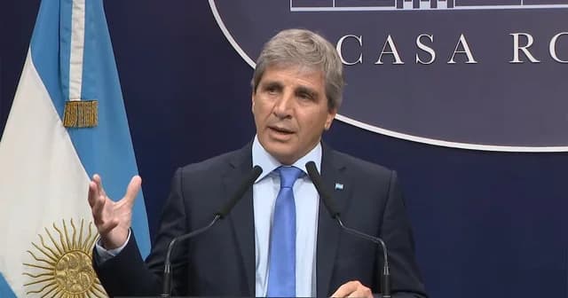 El Gobierno anunció que "el lunes termina el cepo cambiario"