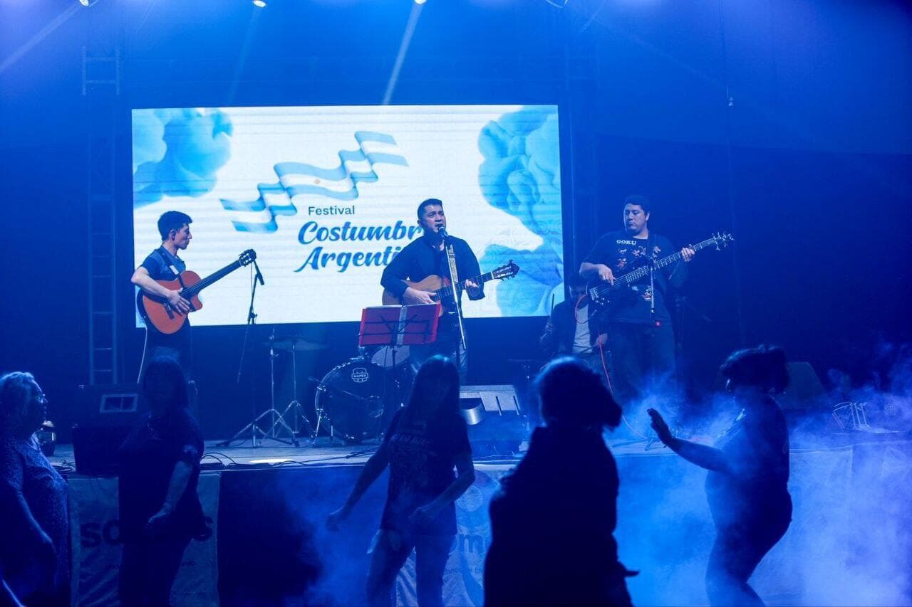 Gobierno celebró la gran peña  “Costumbres Argentinas”con amplia participación de la comunidad