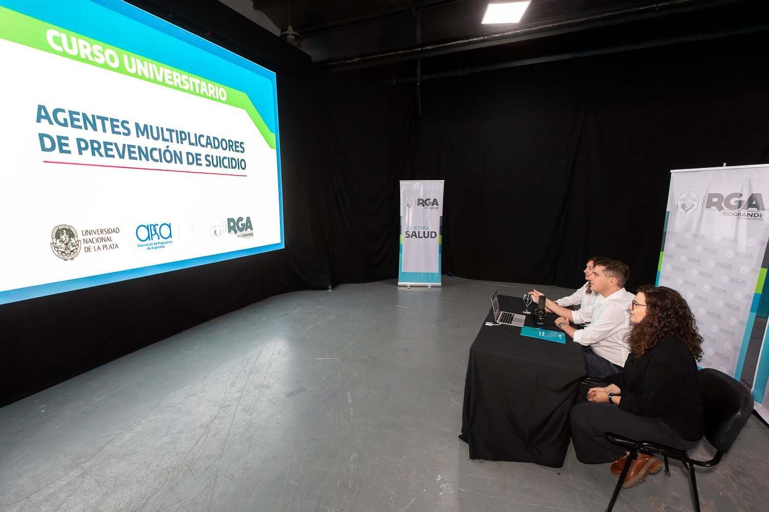 Con más de 3200 inscriptos, comenzó a dictarse el Curso Universitario de Prevención del Suicidio