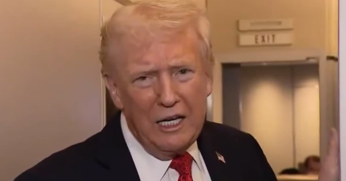 Trump:  “Argentina está luchando por su vida”