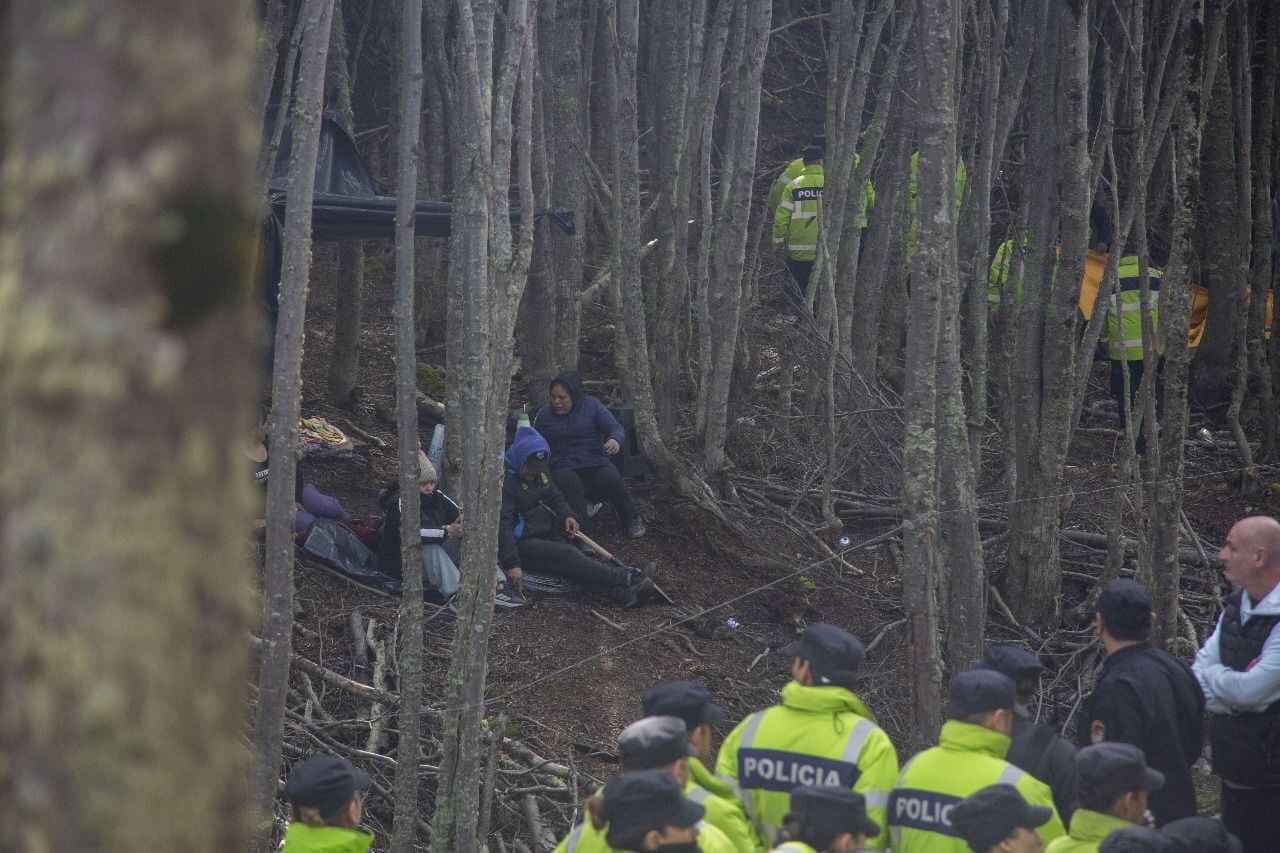 La Municipalidad de Ushuaia se constituyó como querellante por la ocupación ilegal de Terrenos Municipales