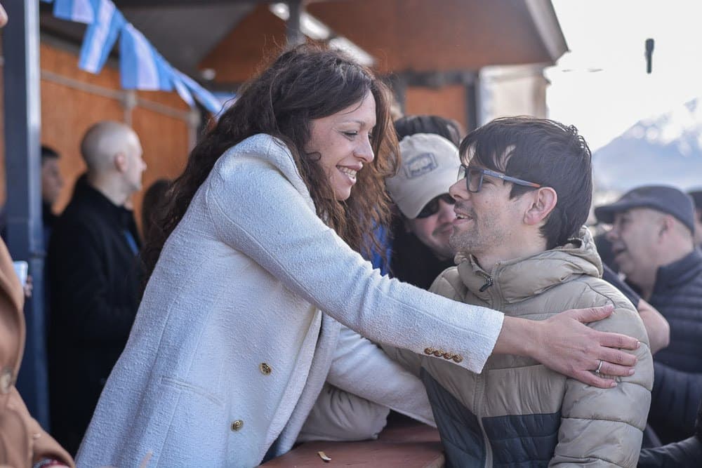 Laura Avila: “El aniversario de Ushuaia es una celebración que nos une como comunidad”