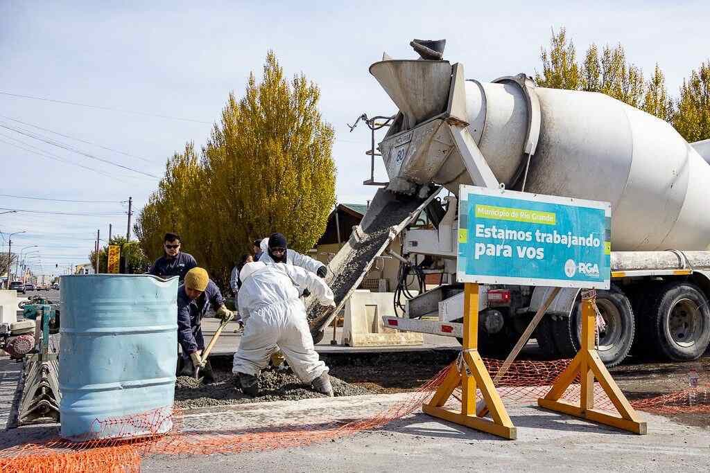 El Municipio intensifica los trabajos de bacheo en toda la ciudad