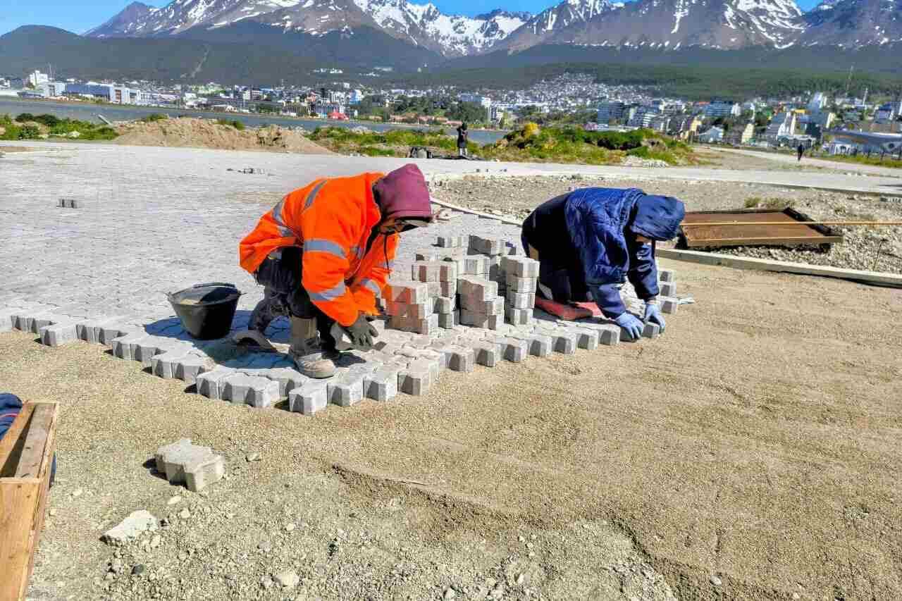 El Municipio de Ushuaia da continuidad a los trabajos en la Pasarela Pedro Fique
