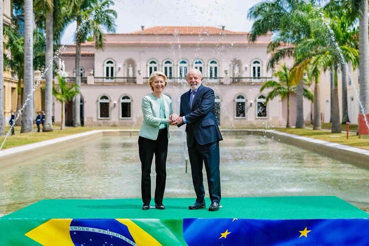 Lula da Silva y  Ursula von der Leyen celebran el acuerdo UE-Mercosur