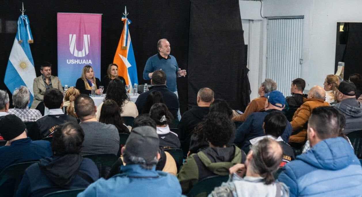 La Municipalidad de Ushuaia firmó un convenio con el Club El Palomar para darle continuidad al funcionamiento del CEPLA