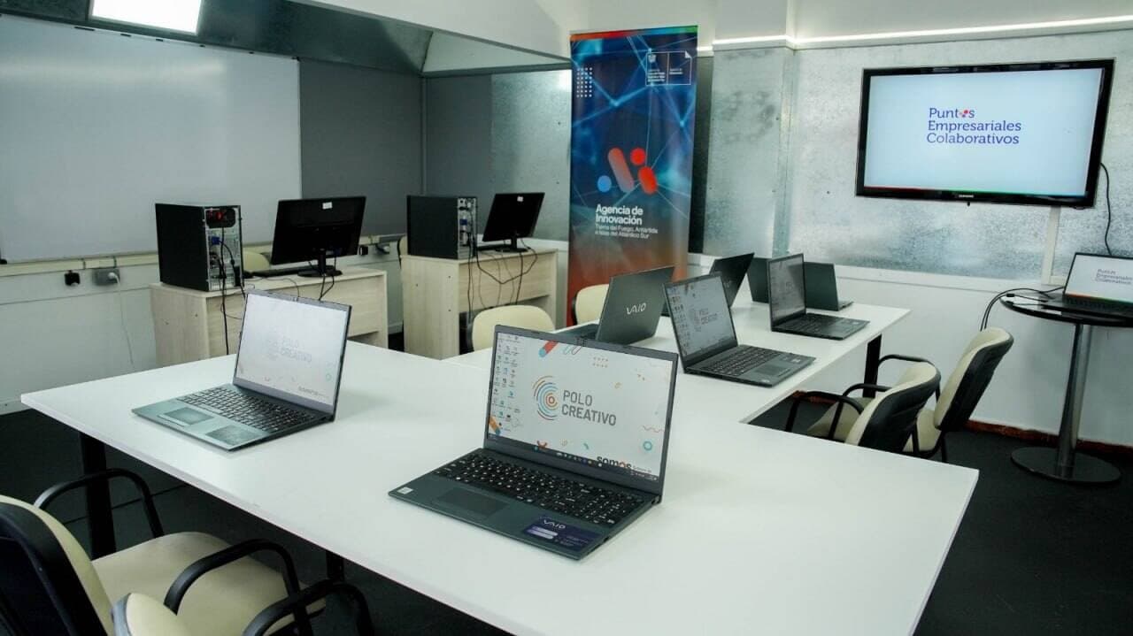 La Agencia de Innovación impulsa en los Polos Creativos espacios colaborativos para Emprendedores Tecnológicos