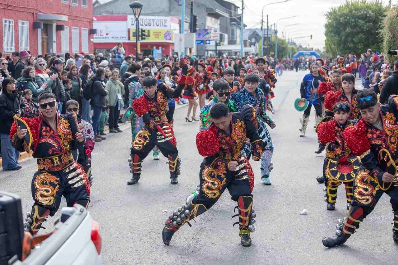 Río Grande se vistió de Carnaval