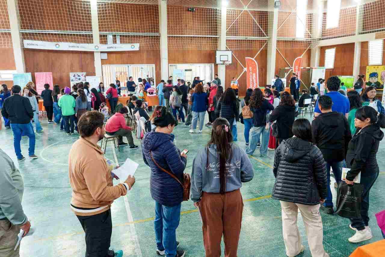 Gobierno en tu Barrio reunió a cientos de familias en su edición especial por el inicio de clases