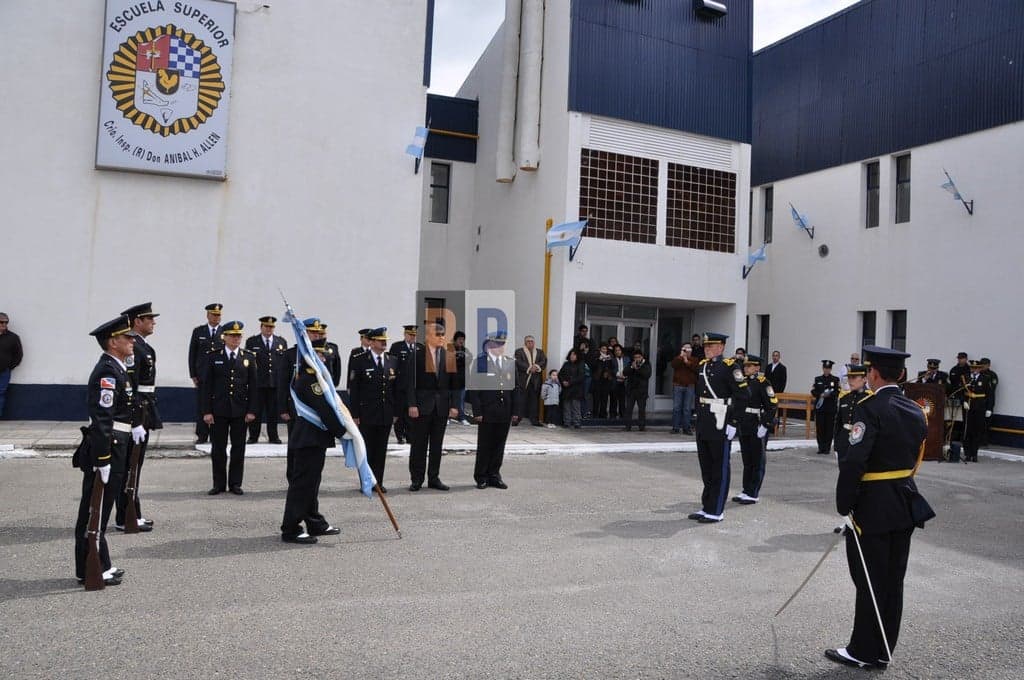 La Policía Provincial realizó la apertura de la pre inscripción 2024 para la Escuela de Cadetes