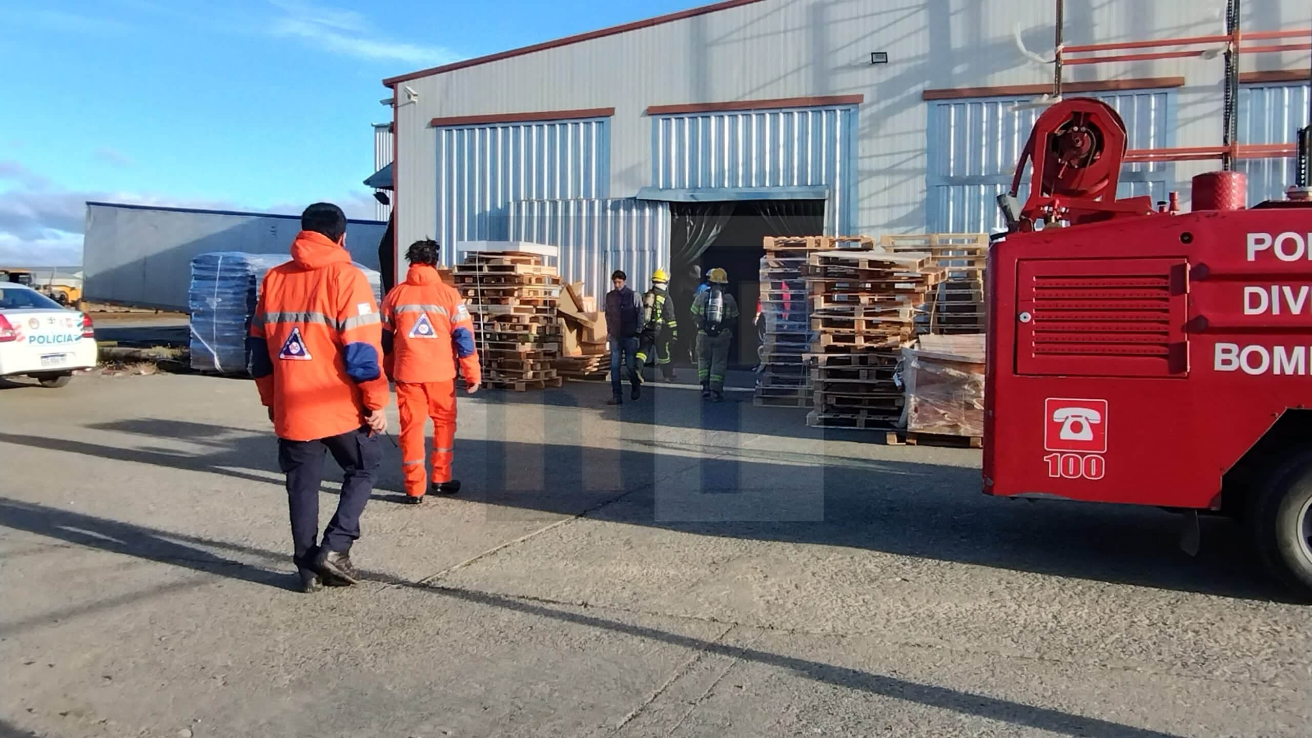 Principio de incendio en la planta fabril Solnik