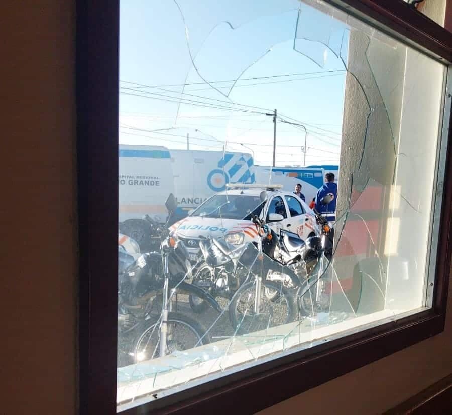 Incidentes en el Hospital Regional Río Grande, con un detenido