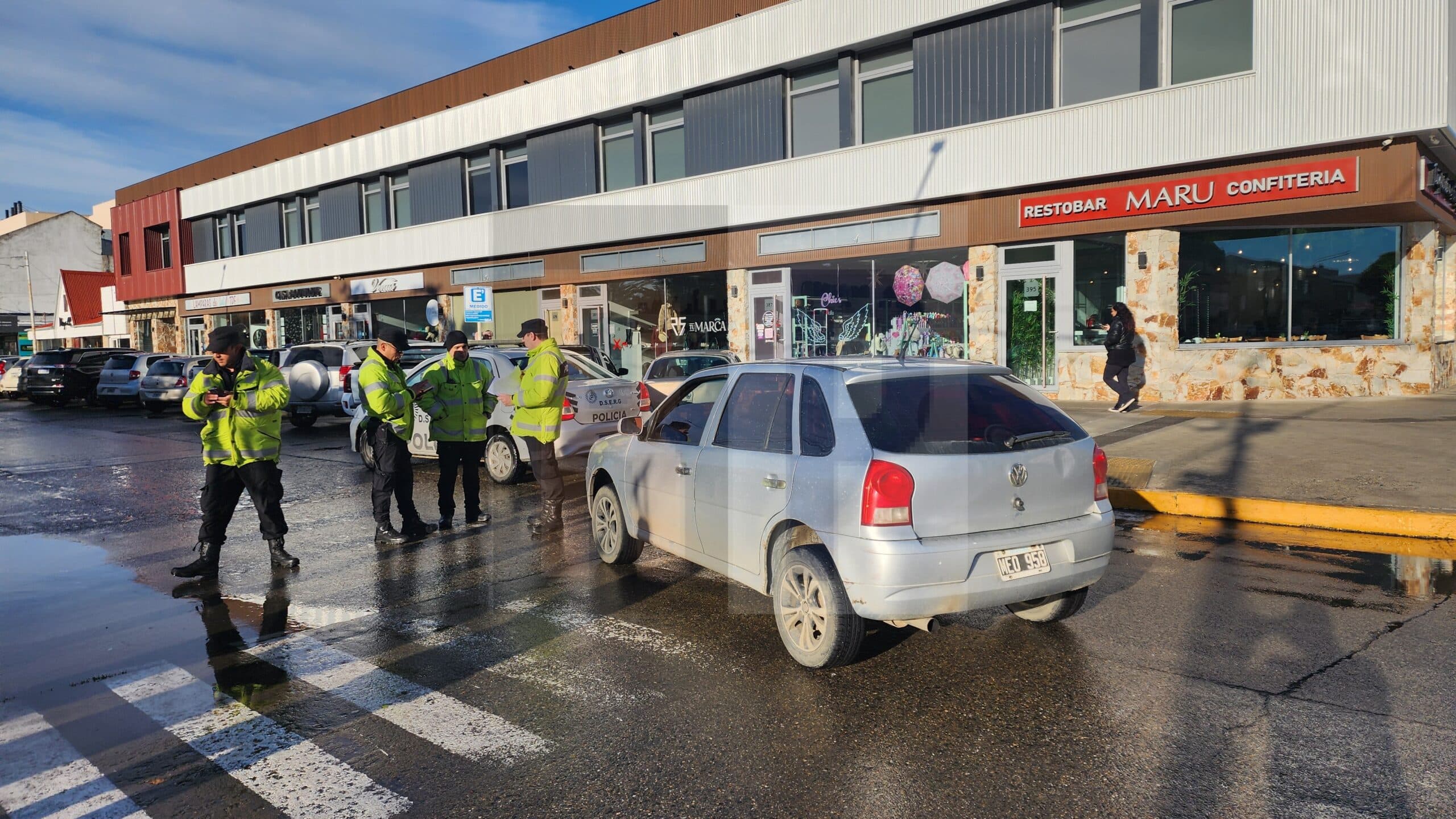Un menor de 4 años fue atropellado mientras cruzaba hacia la plaza Almirante Brown