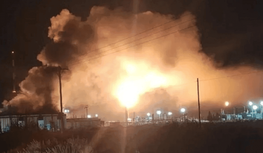 NEUQUÉN: Se incendió la planta de la empresa TGS en la ruta 51, camino al lago Mari Menuco