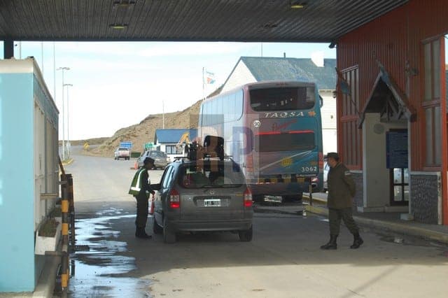 Detuvieron a un camionero con armas de fuego intentando ingresar a la provincia por San Sebastián